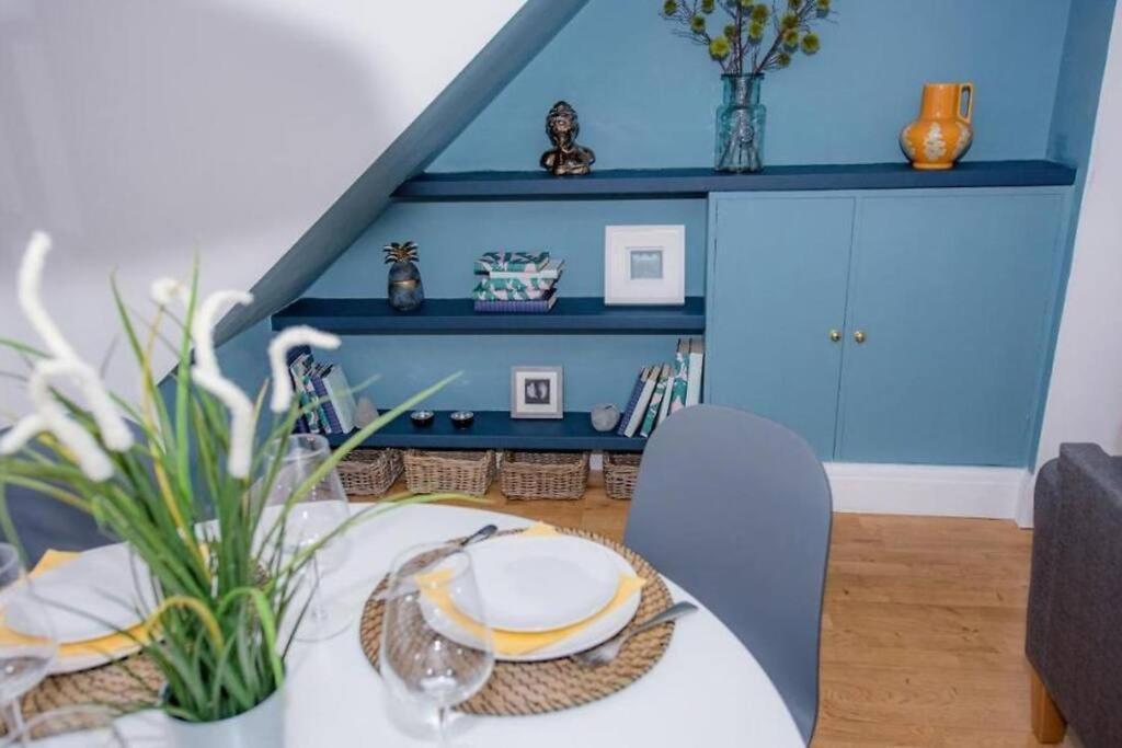 Midsummer Cottage Cambridge エクステリア 写真